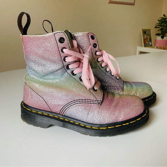 * SOLD * 🦄 Glittery pastel rainbow Doc Martens 🦄 - Picture 1 of 5